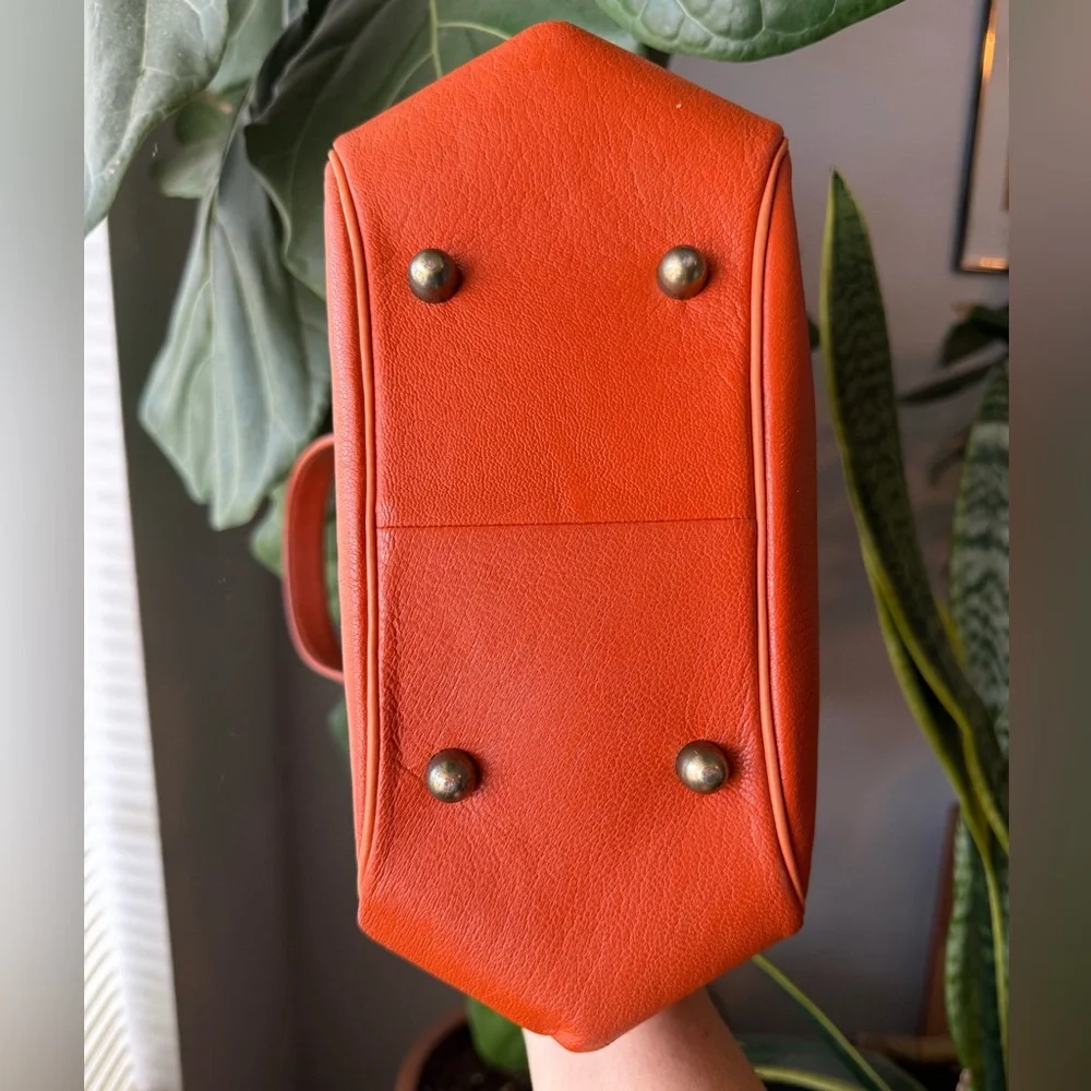 Stunning Bonnie Cashin 1968-1969 Big Mouth Big in Zinnia or Geranium - Picture 5 of 5